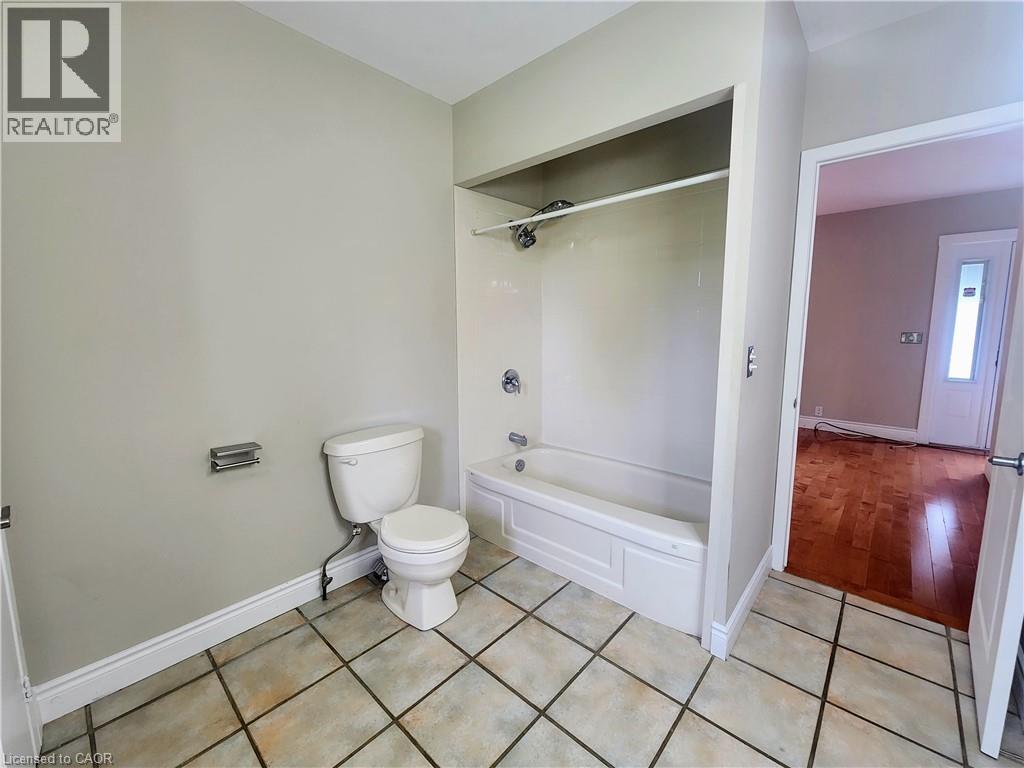 43 7th Concession Road E Unit# A, Flamborough, Ontario  L0R 1V0 - Photo 9 - 40804082