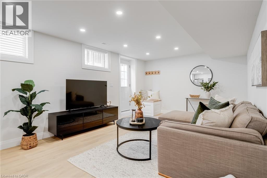 7 Carl Crescent, Waterdown, Ontario  L8B 0G5 - Photo 33 - 40804060