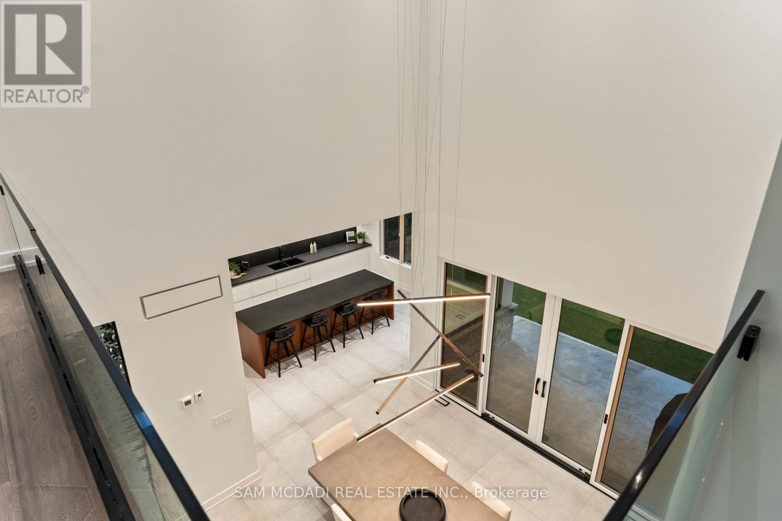 2075 Shawanaga Trail, Mississauga, Ontario  L5H 3Z3 - Photo 17 - W12773308