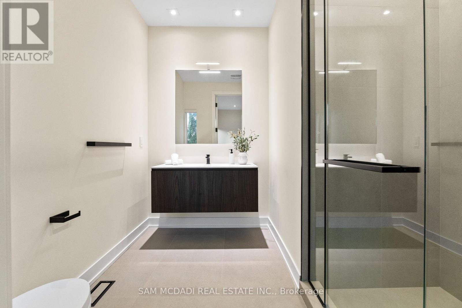 2075 Shawanaga Trail, Mississauga, Ontario  L5H 3Z3 - Photo 34 - W12773308