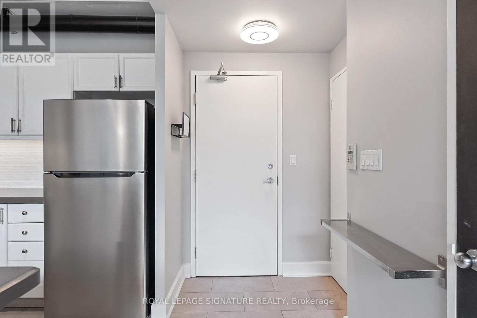 103 - 200 Manitoba Street, Toronto, Ontario  M8Y 3Y9 - Photo 4 - W12773374