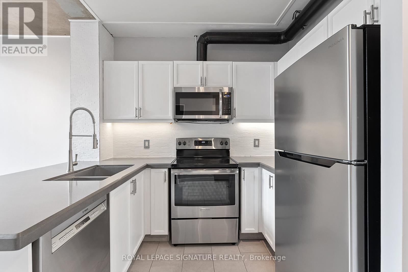 103 - 200 Manitoba Street, Toronto, Ontario  M8Y 3Y9 - Photo 6 - W12773374