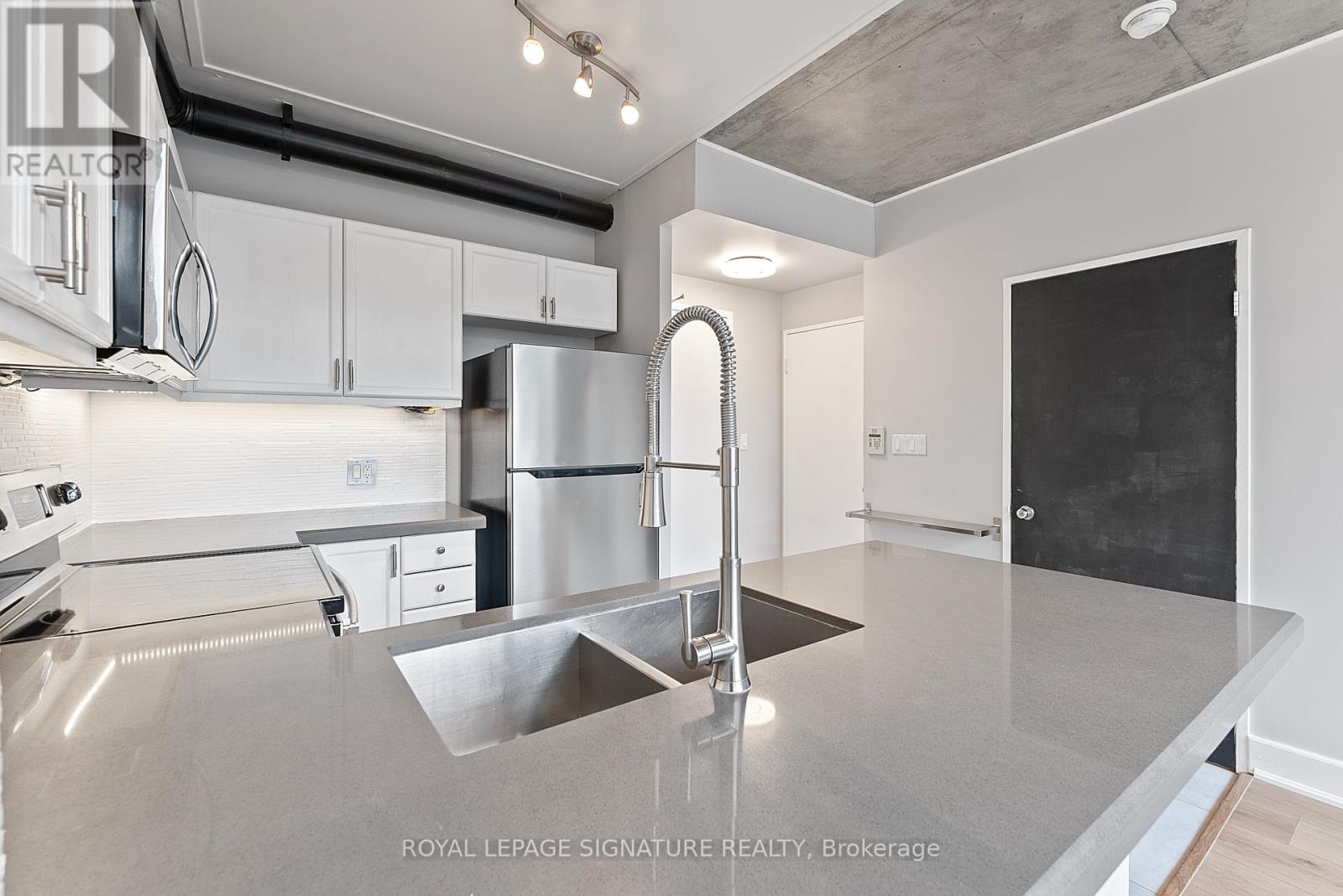 103 - 200 Manitoba Street, Toronto, Ontario  M8Y 3Y9 - Photo 7 - W12773374