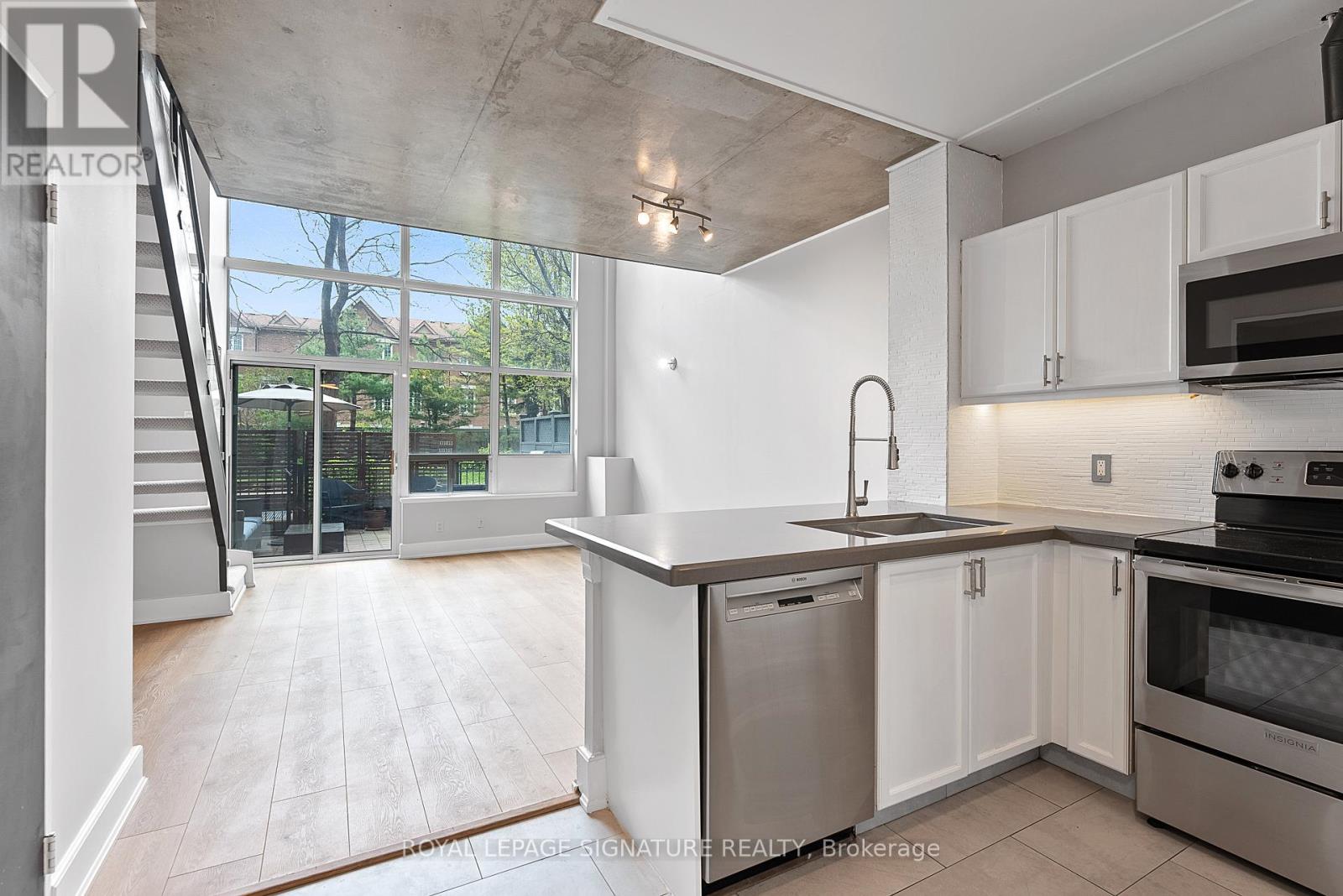 103 - 200 Manitoba Street, Toronto, Ontario  M8Y 3Y9 - Photo 9 - W12773374