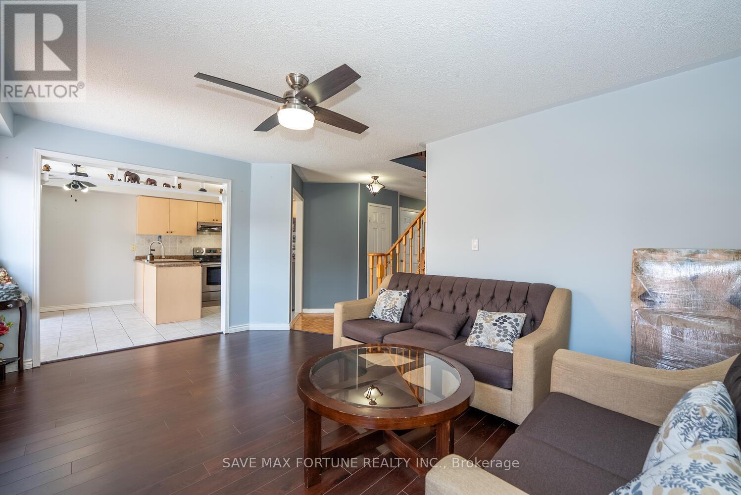 72 Schooner Drive, Brampton, Ontario  L7A 3J2 - Photo 11 - W12773412