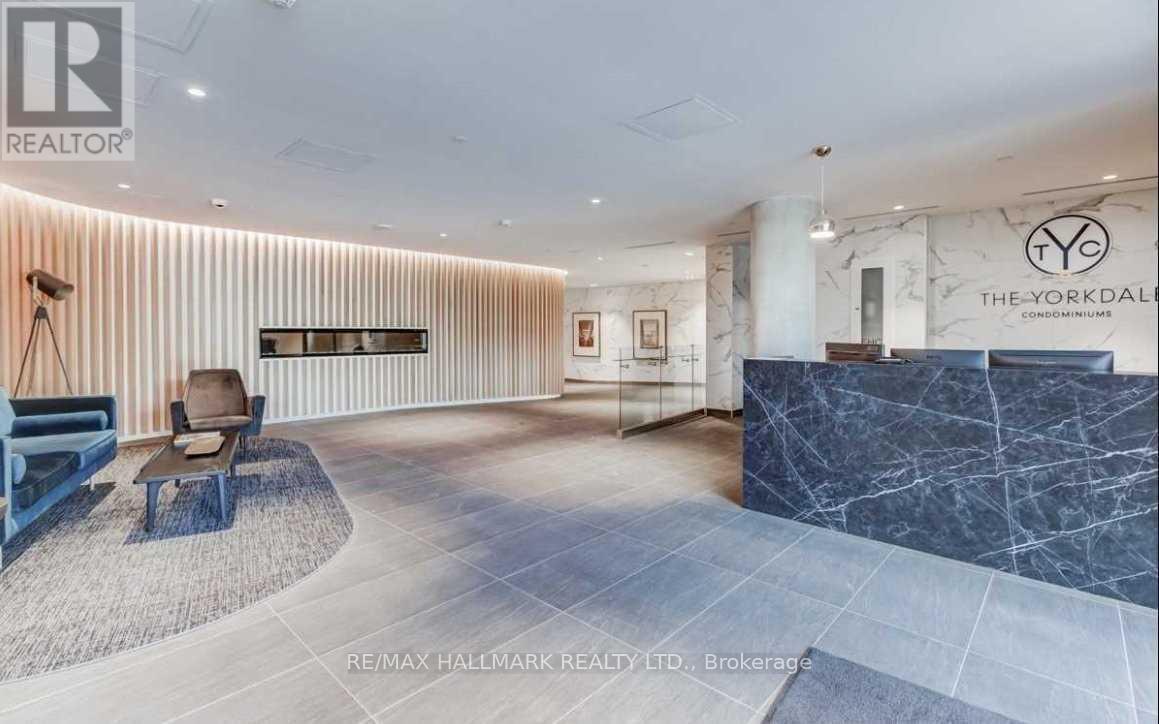 160 Fleminton Road, Toronto, Ontario  M6A 1N6 - Photo 2 - W12773422