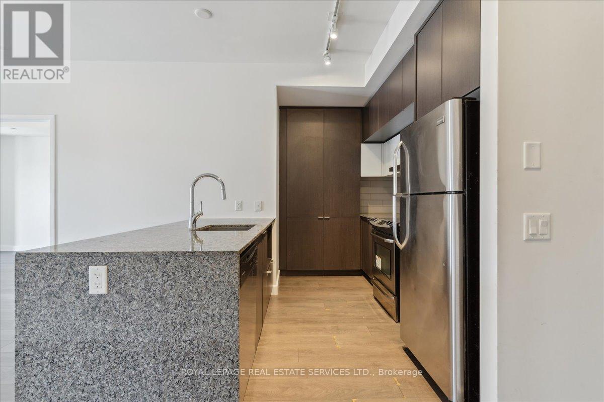 411 - 5035 Harvard Road, Mississauga, Ontario  L5M 0W7 - Photo 3 - W12773492