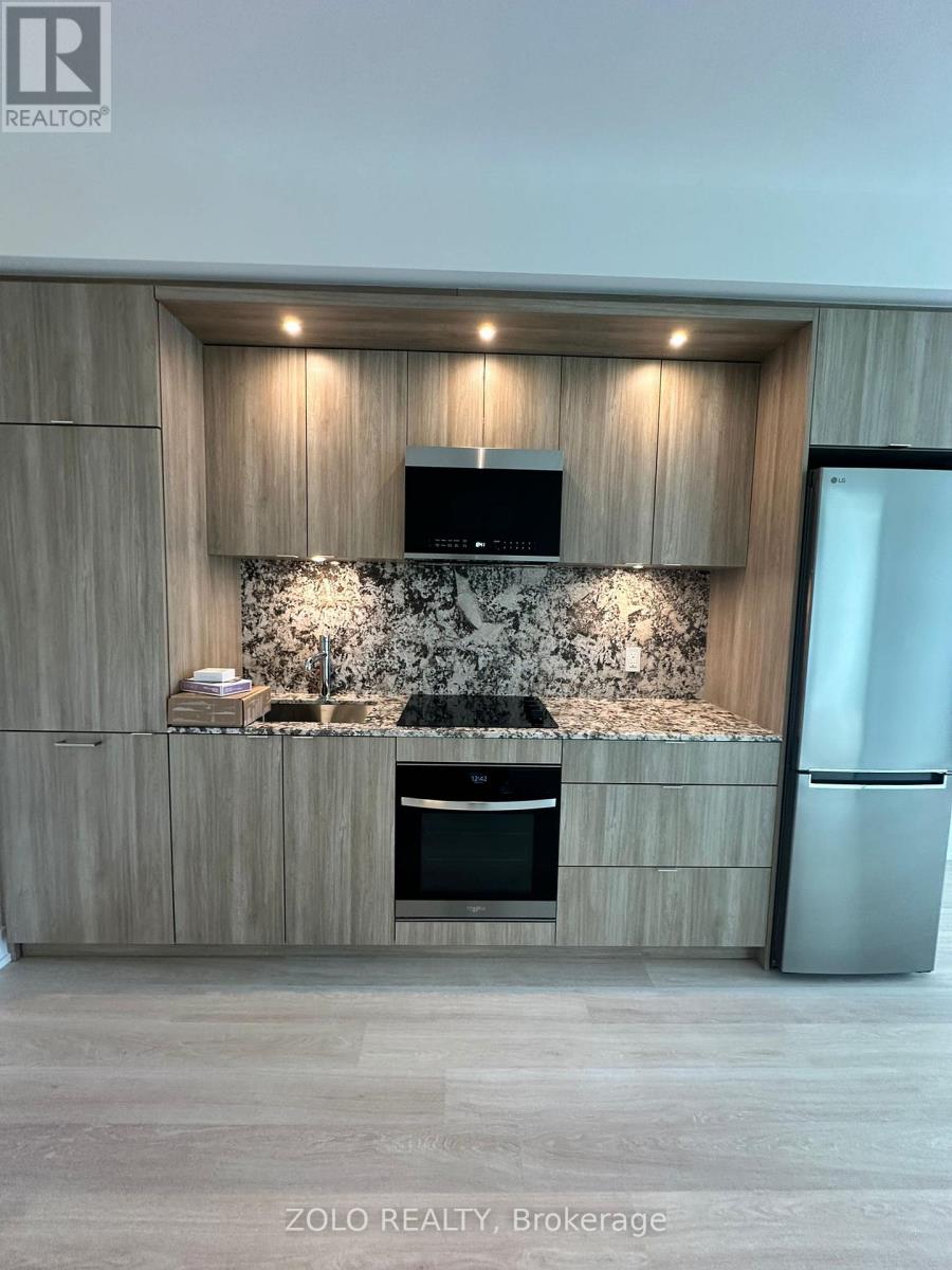 1010 - 60 Central Park, Toronto, Ontario  M9A 0E6 - Photo 4 - W12773504