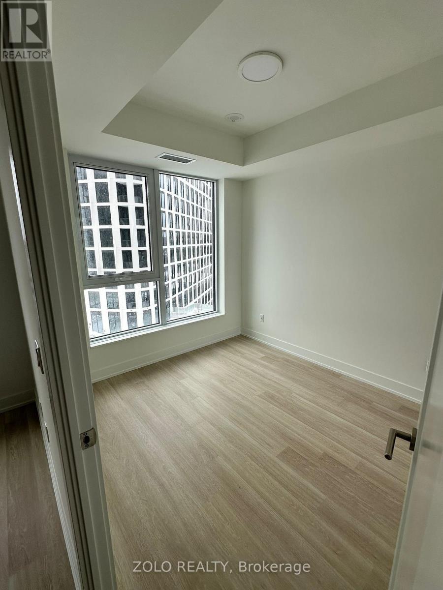 1010 - 60 Central Park, Toronto, Ontario  M9A 0E6 - Photo 5 - W12773504