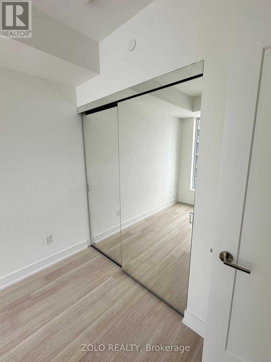 1010 - 60 Central Park, Toronto, Ontario  M9A 0E6 - Photo 6 - W12773504