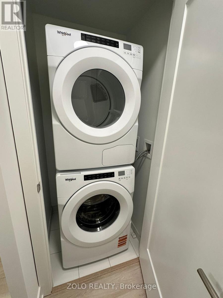 1010 - 60 Central Park, Toronto, Ontario  M9A 0E6 - Photo 8 - W12773504