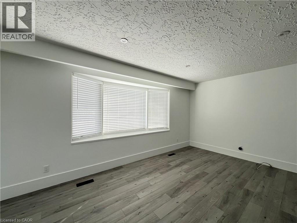 230 Hazelglen Drive Unit# A, Kitchener, Ontario  N2M 2E5 - Photo 3 - 40802554