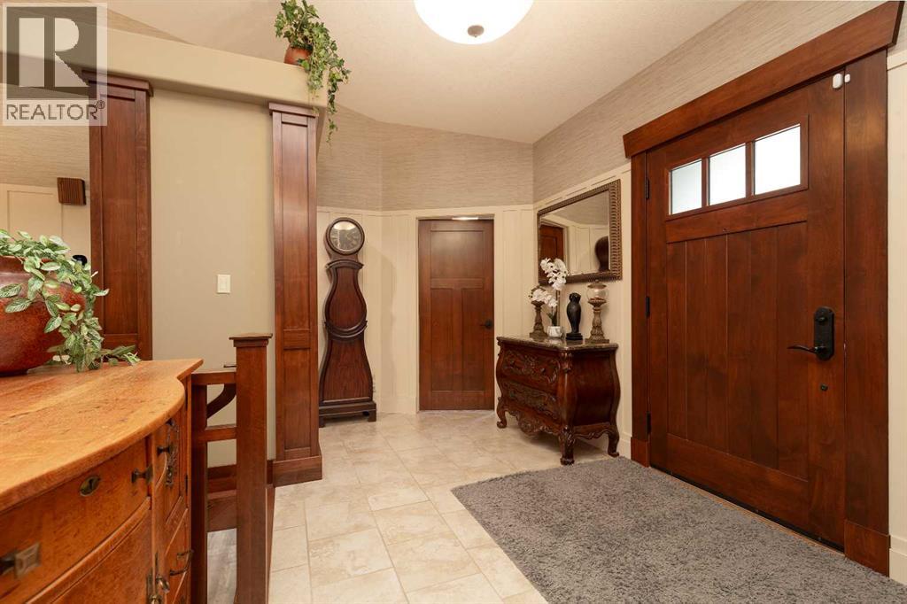 1003 Canyon Boulevard W, Lethbridge, Alberta  T1K 7V4 - Photo 3 - A2284971