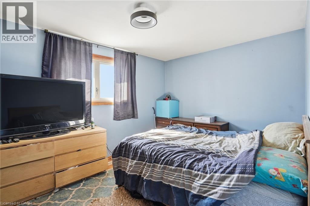 57 Gainsborough Road, Hamilton, Ontario  L8E 1E3 - Photo 15 - 40802818