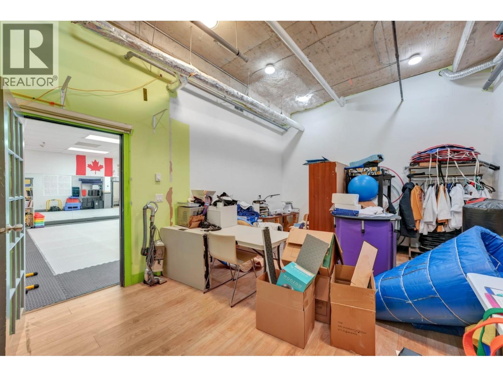 101 & 102 1209 W 16th Street, North Vancouver, British Columbia  V7P 1R5 - Photo 21 - C8075788