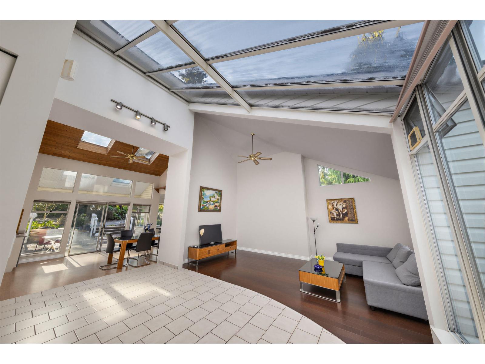 17138 26a Avenue, Surrey, British Columbia  V3Z 0B3 - Photo 6 - R3088085