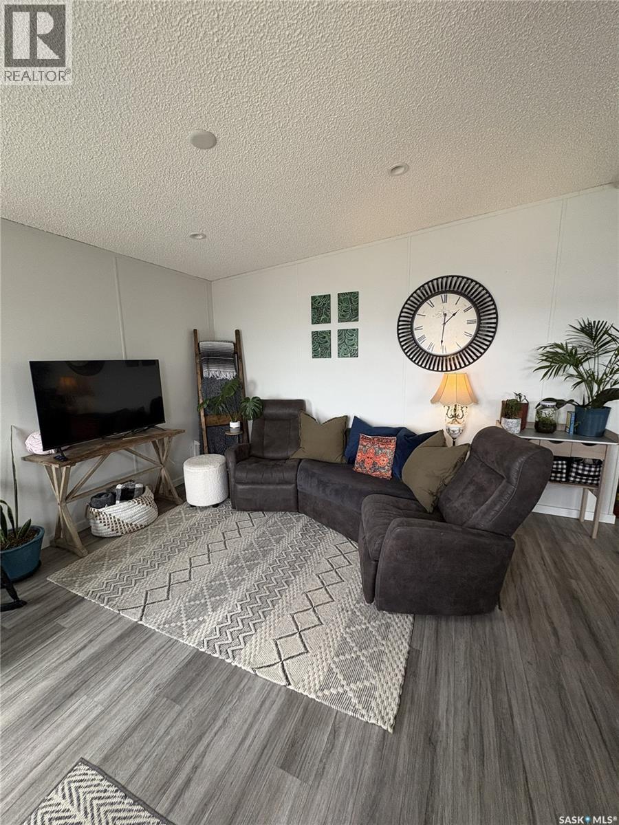 413 Railway Street, Kipling, Saskatchewan  S0G 2S0 - Photo 9 - SK028129