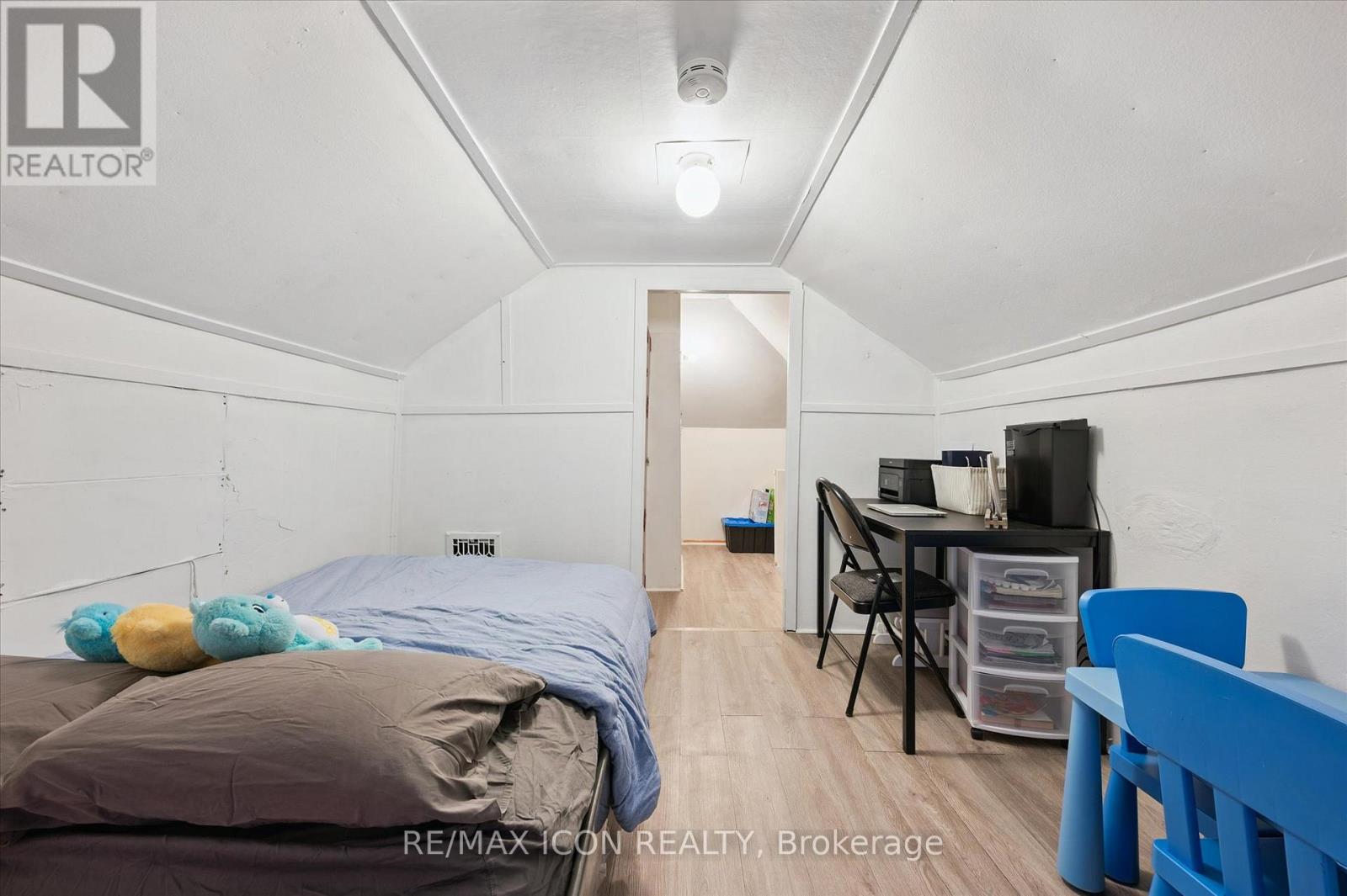 262 Madison Avenue S, Kitchener, Ontario  N2M 3H4 - Photo 17 - X12773426