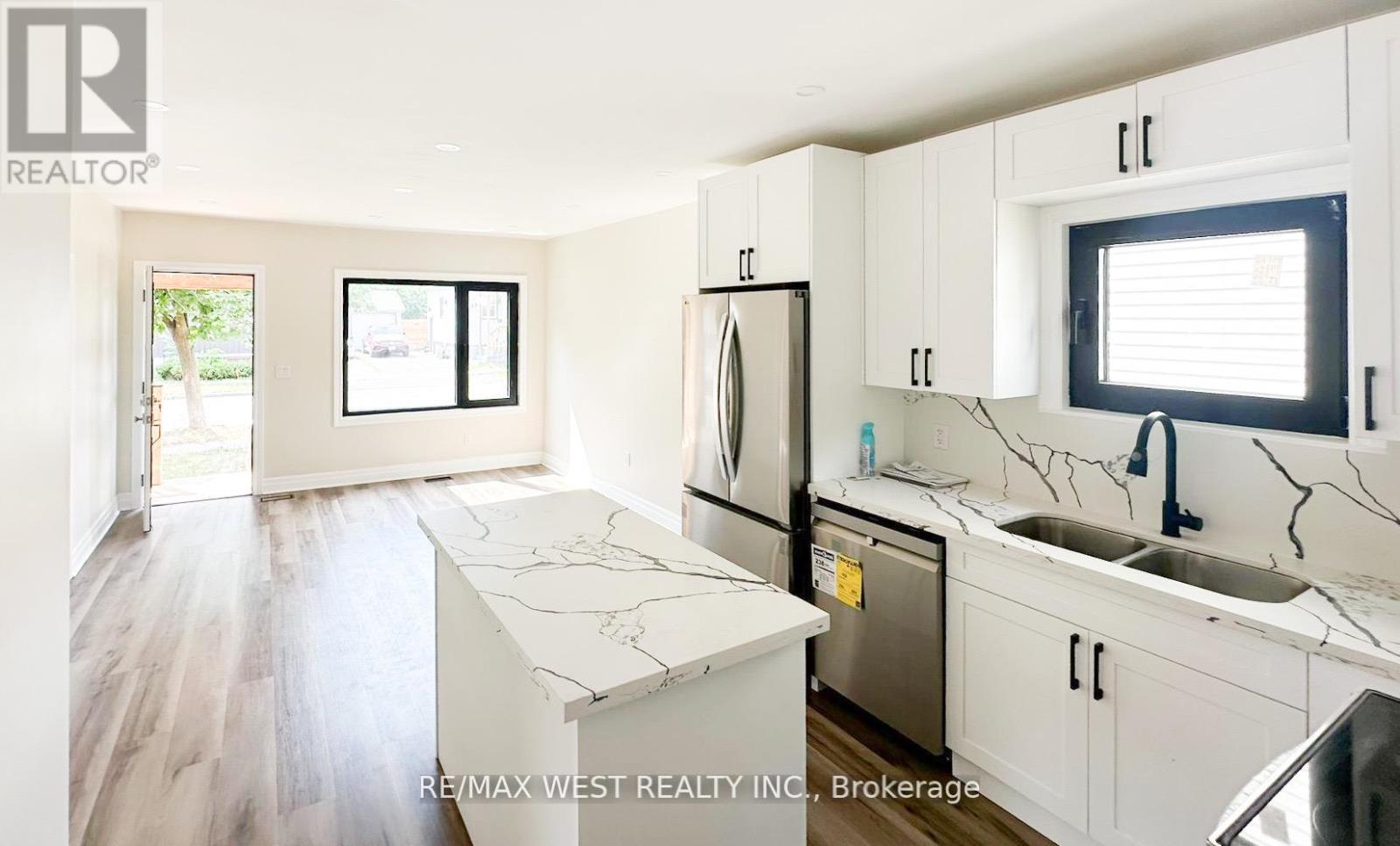 28 Concord Avenue, St. Catharines, Ontario  L2M 5N6 - Photo 6 - X12773438