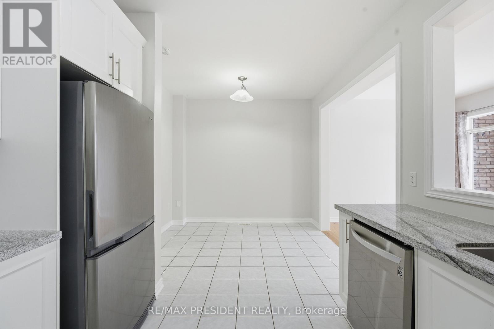 12 Beasley Grove, Hamilton, Ontario  L9K 0J7 - Photo 12 - X12773480