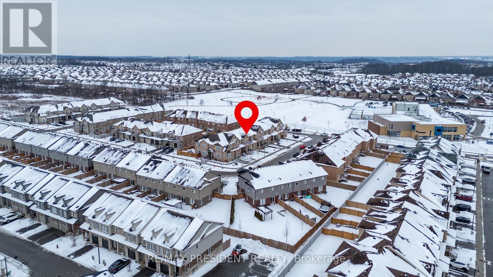 12 Beasley Grove, Hamilton, Ontario  L9K 0J7 - Photo 40 - X12773480