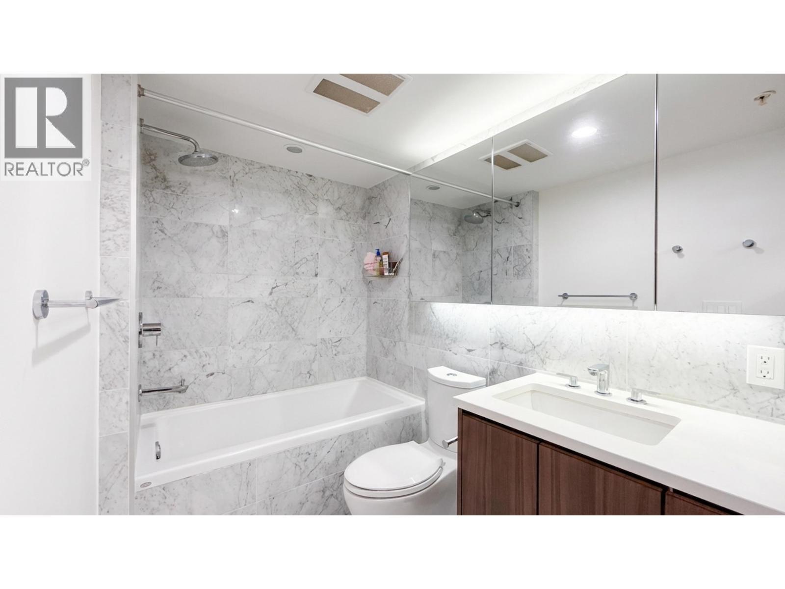 606 455 Sw Marine Drive, Vancouver, British Columbia  V5X 0H3 - Photo 8 - R3088019