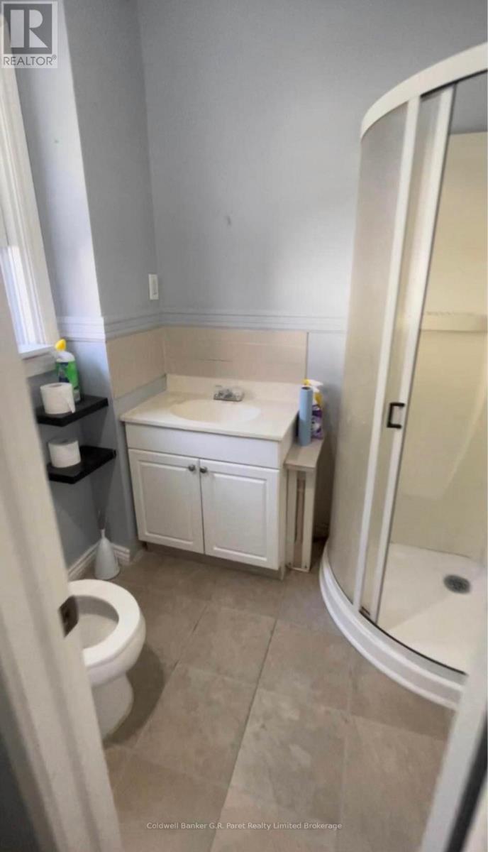 Photo 14 of 14 for 15 Wawa Street