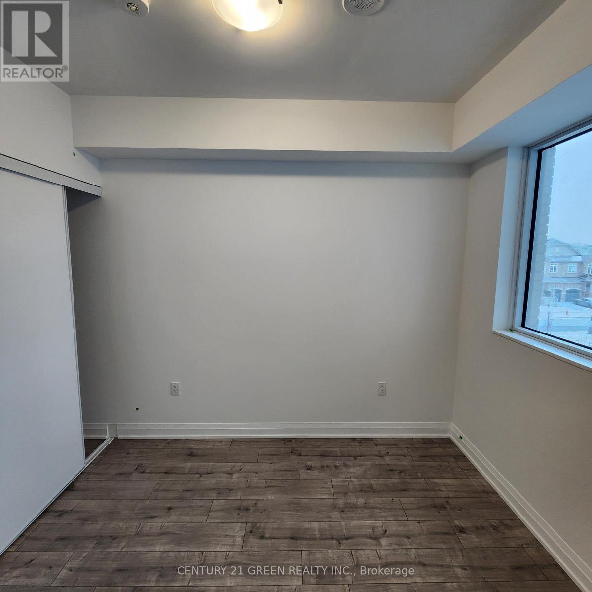 324 - 412 Silver Maple Road, Oakville, Ontario  L6H 7X8 - Photo 17 - W12772840