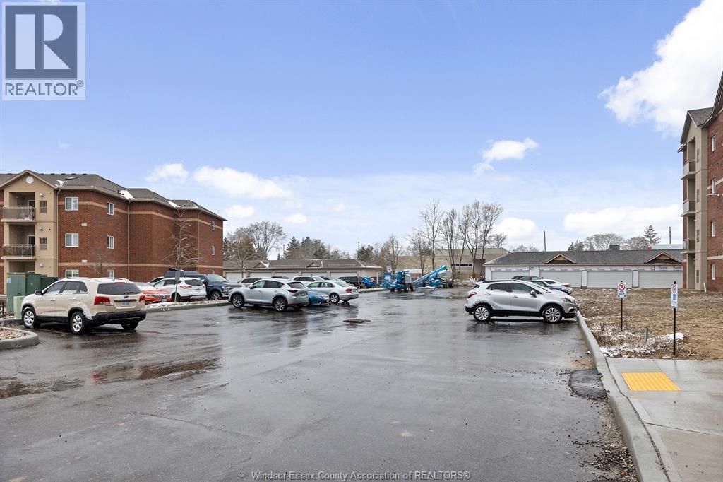 1888 Westview Unit# 207, Lasalle, Ontario  N9H 0M1 - Photo 20 - 26002889