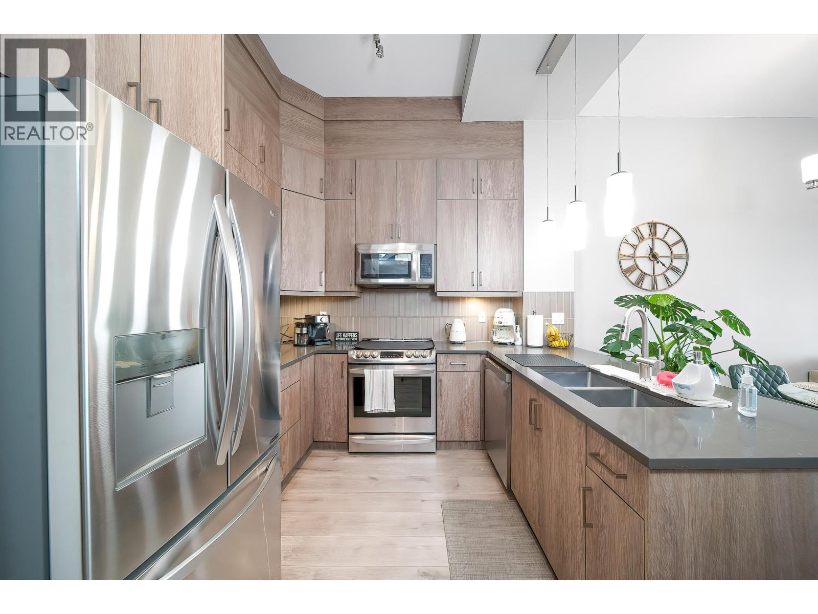 111 3525 Chandler Street, Coquitlam, British Columbia  V3E 0L9 - Photo 7 - R3088055