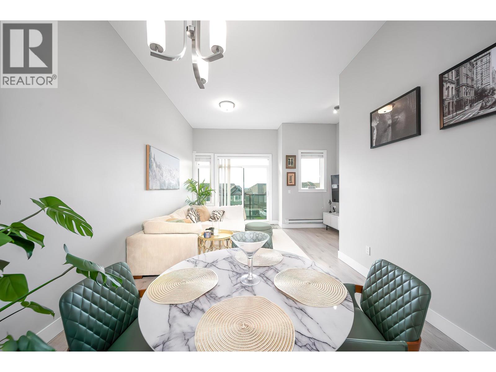 111 3525 Chandler Street, Coquitlam, British Columbia  V3E 0L9 - Photo 11 - R3088055