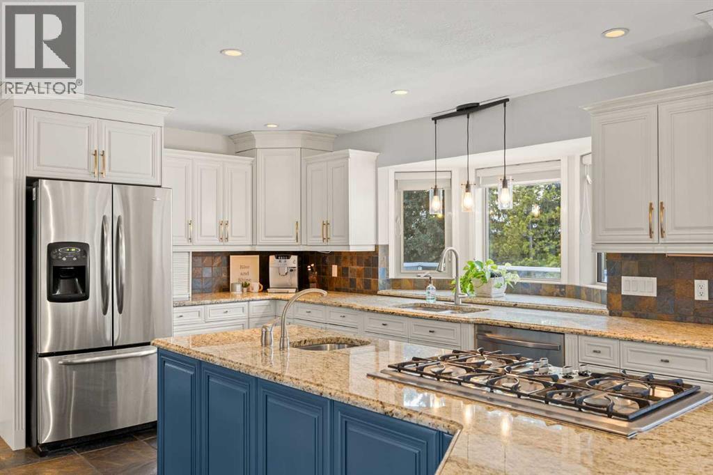 31 Elbow River Court, Rural Rocky View County, Alberta  T3Z 2T7 - Photo 8 - A2284180