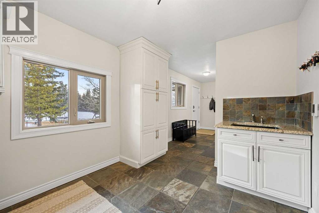 31 Elbow River Court, Rural Rocky View County, Alberta  T3Z 2T7 - Photo 19 - A2284180