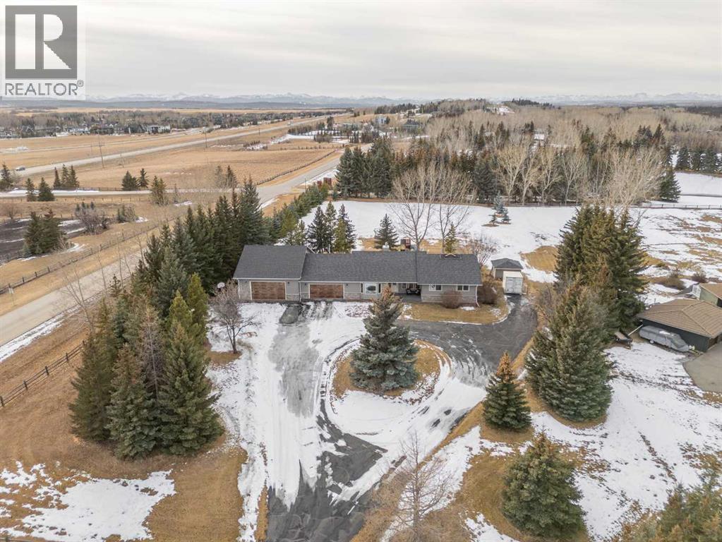 31 Elbow River Court, Rural Rocky View County, Alberta  T3Z 2T7 - Photo 2 - A2284180