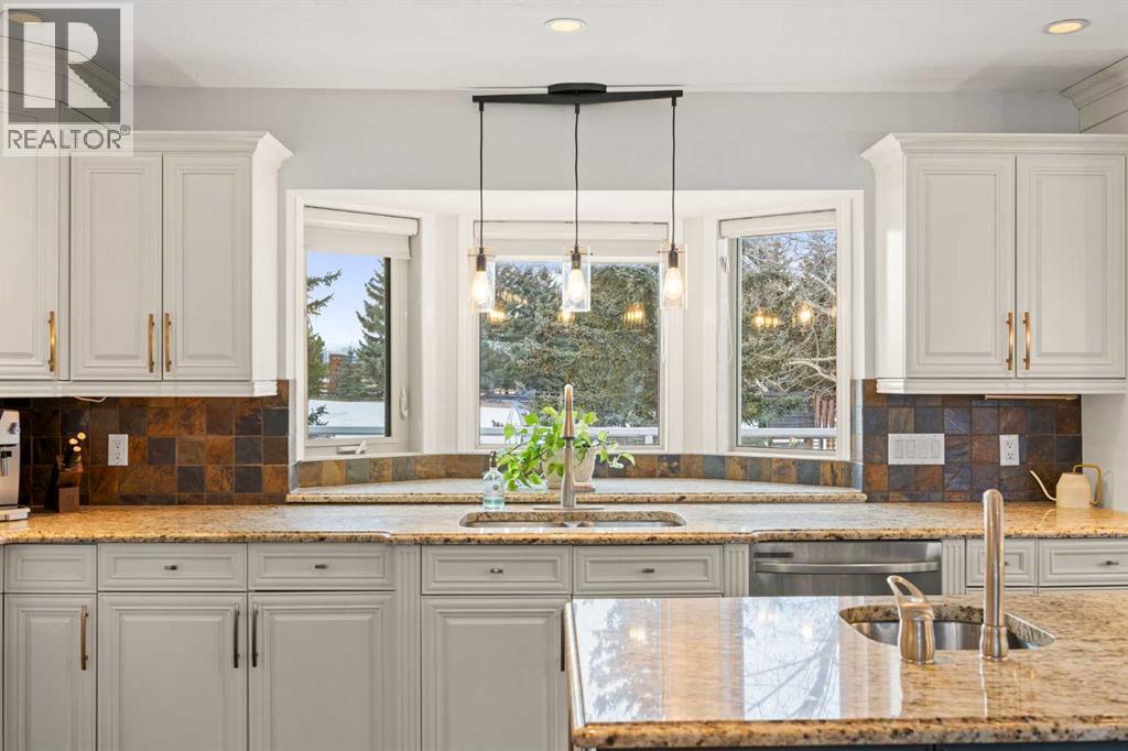 31 Elbow River Court, Rural Rocky View County, Alberta  T3Z 2T7 - Photo 7 - A2284180