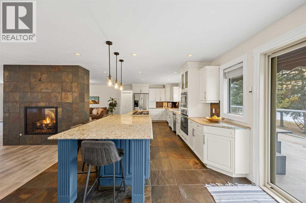 31 Elbow River Court, Rural Rocky View County, Alberta  T3Z 2T7 - Photo 11 - A2284180