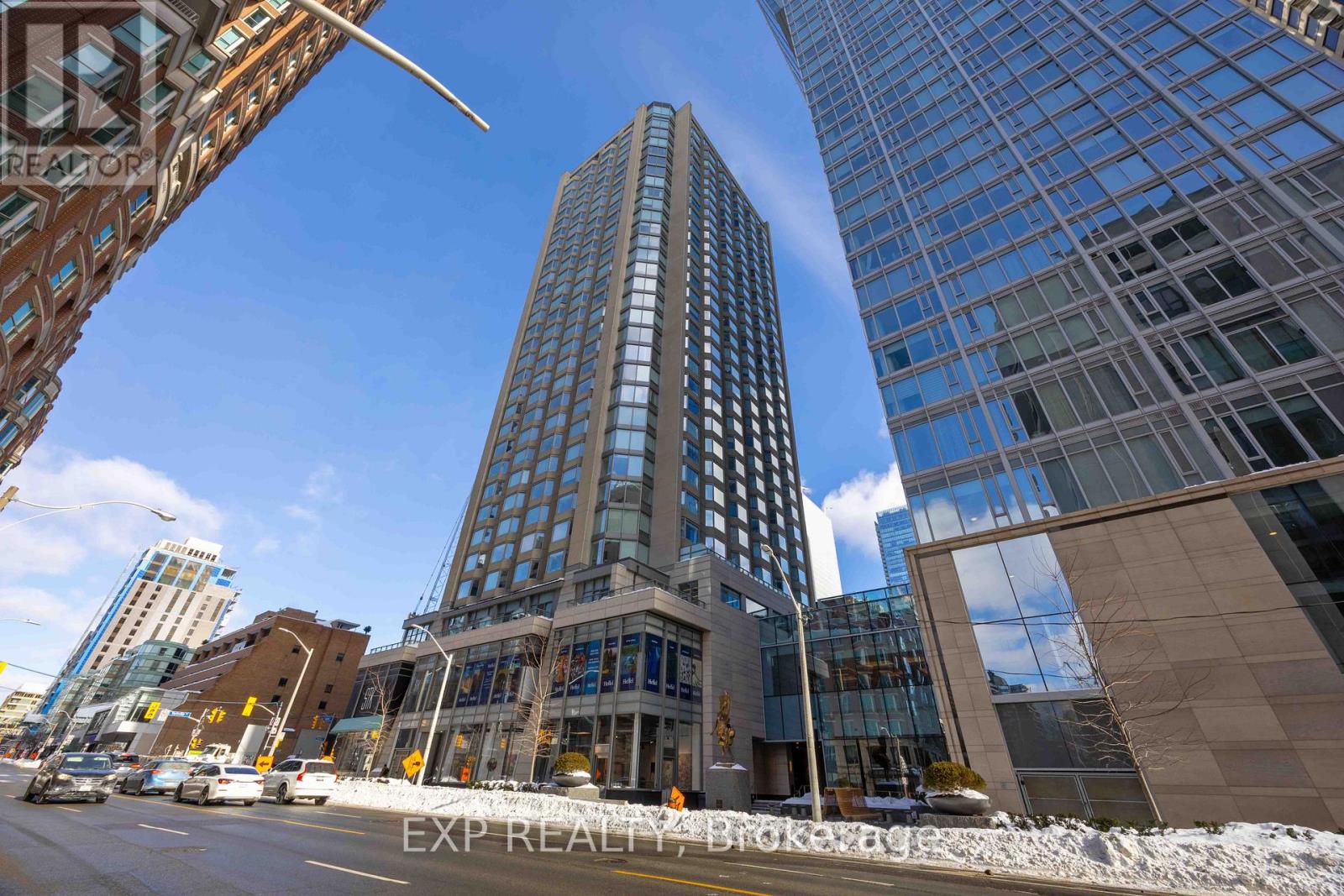 1106 - 155 YORKVILLE AVENUE, Toronto, Ontario