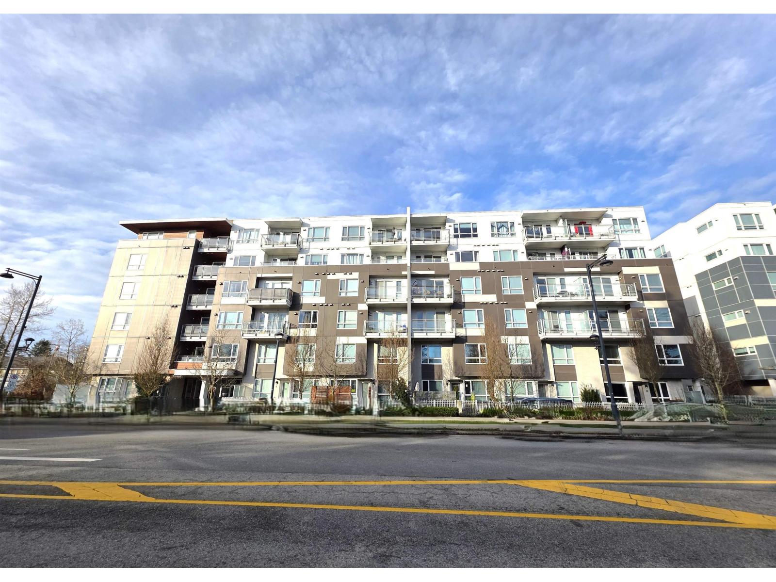 104 10581 140 Street, Surrey, British Columbia  V3T 0M7 - Photo 2 - R3087992