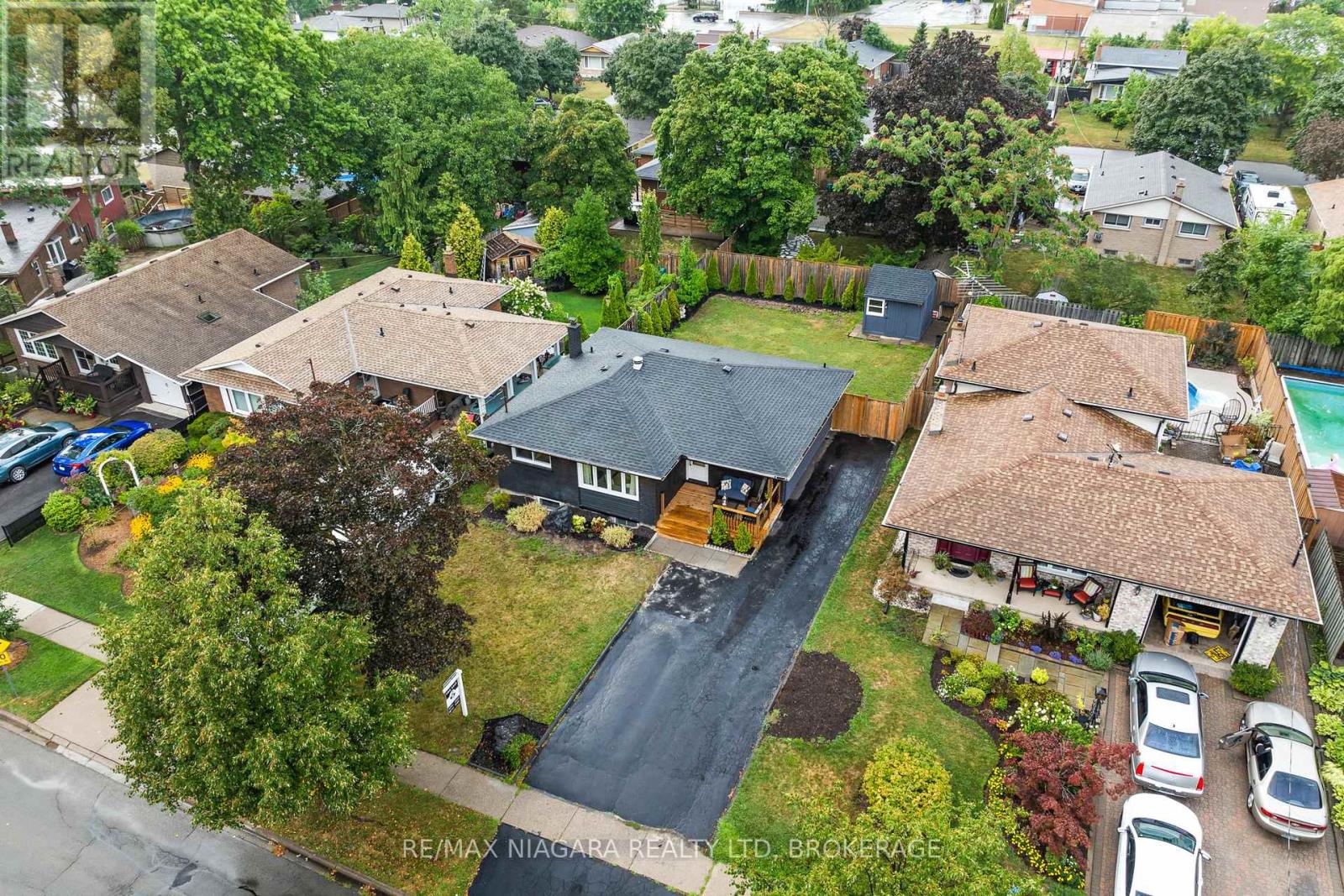 57 Woodrow Street, St. Catharines (Secord Woods), Ontario  L2P 2A4 - Photo 40 - X12773514