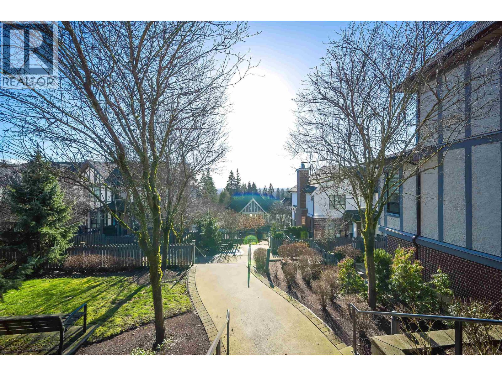 119 3500 Burke Village Promenade, Coquitlam, British Columbia  V3E 0N2 - Photo 23 - R3088081