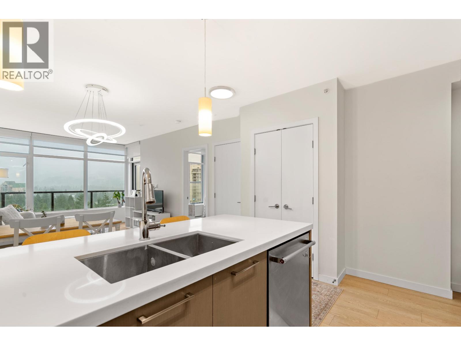 2601 3080 Lincoln Avenue, Coquitlam, British Columbia  V3B 7L9 - Photo 13 - R3088110