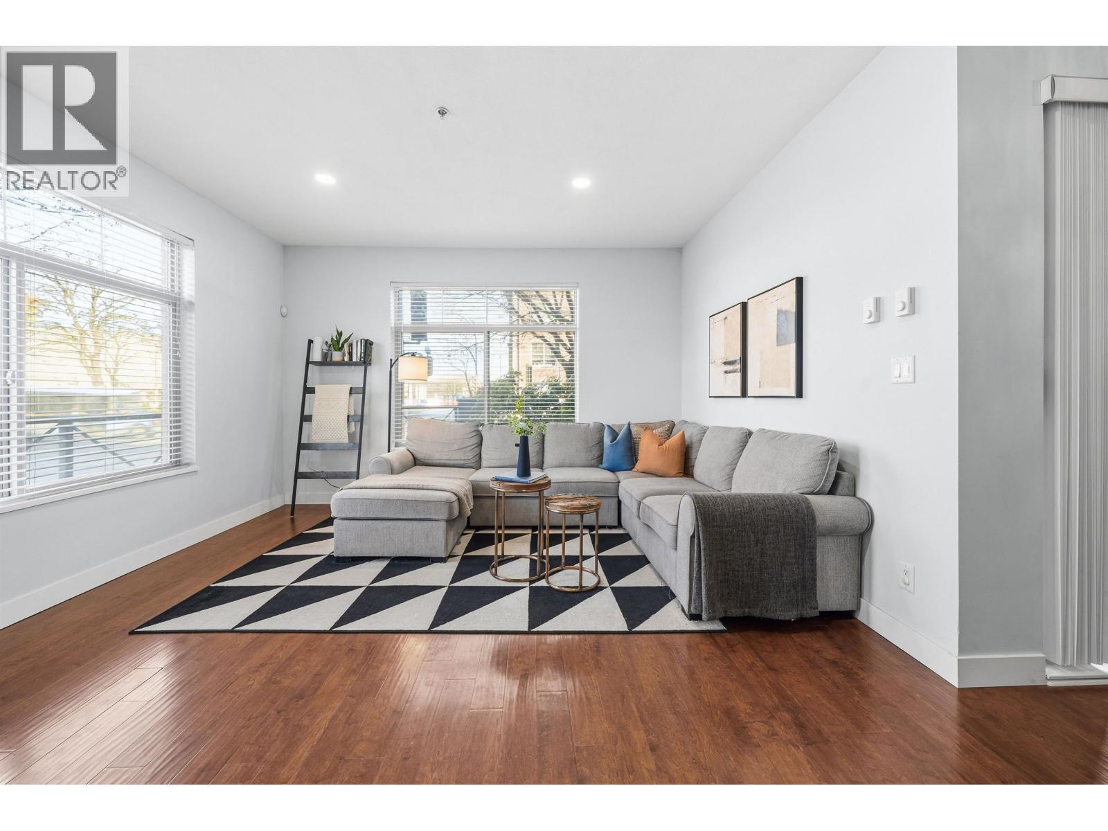 112 2330 Wilson Avenue, Port Coquitlam, British Columbia  V3C 1Z6 - Photo 3 - R3088129