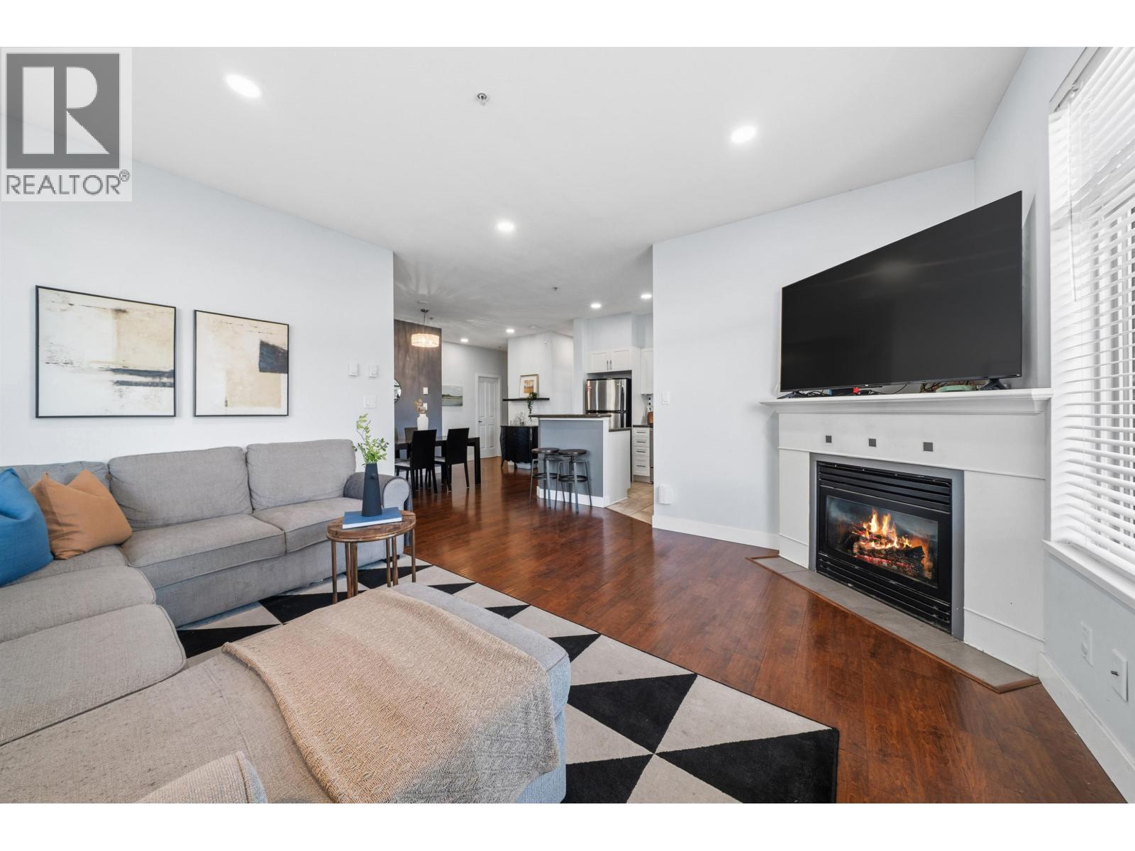 112 2330 Wilson Avenue, Port Coquitlam, British Columbia  V3C 1Z6 - Photo 4 - R3088129