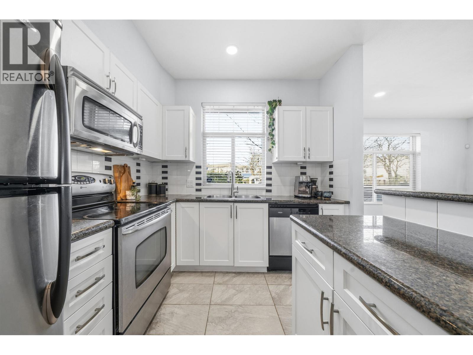 112 2330 Wilson Avenue, Port Coquitlam, British Columbia  V3C 1Z6 - Photo 7 - R3088129