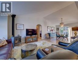 5643 CURTIS PLACE, Sechelt, British Columbia