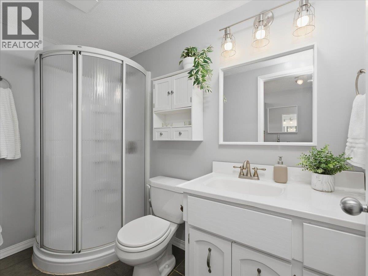 385 Hickey Drive, Coquitlam, British Columbia  V3K 5Z4 - Photo 16 - R3088082