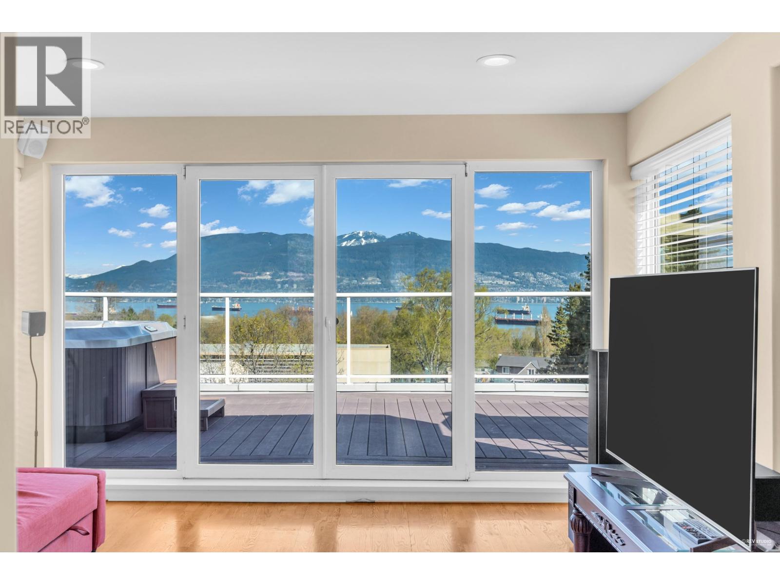 4060 W 10th Avenue, Vancouver, British Columbia  V6R 2H1 - Photo 3 - R3088095