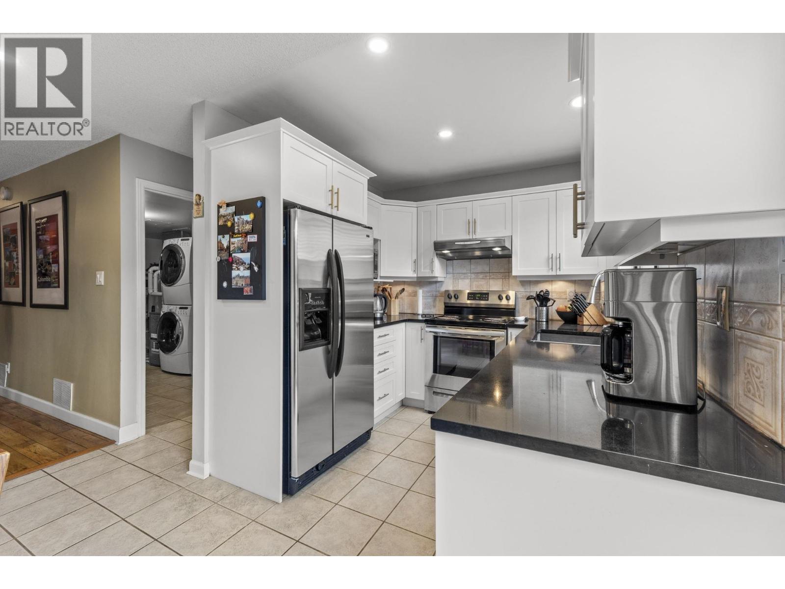 1241 Nestor Street, Coquitlam, British Columbia  V3E 1H4 - Photo 15 - R3088098