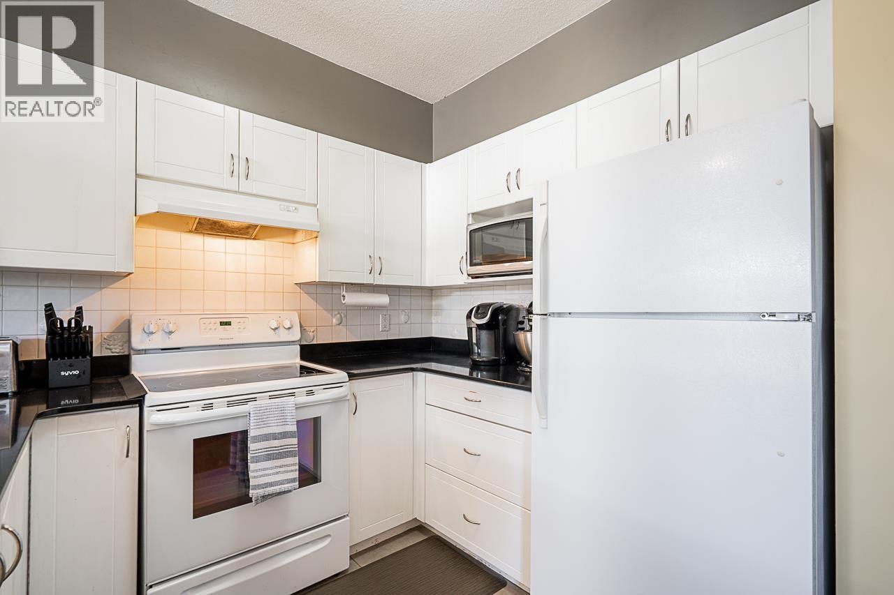 132 Star Crescent, New Westminster, British Columbia  V3M 6X5 - Photo 15 - R3088108