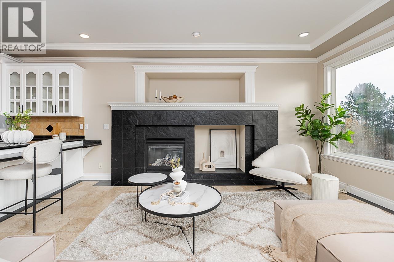 3126 Silverthrone Drive, Coquitlam, British Columbia  V3E 3B1 - Photo 11 - R3088125